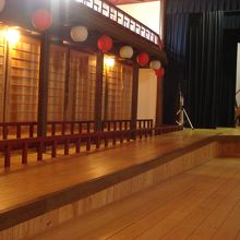 舞台左側の花道