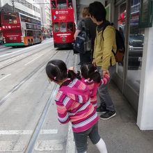 初めてのトラムにわくわく