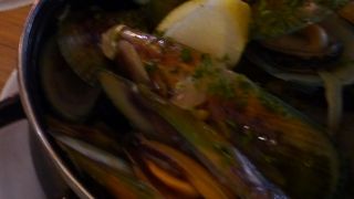 ムール貝・生ガキが美味しい!!!