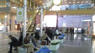 広い大阪駅での待ち合わせにいいかも♪