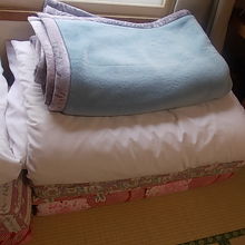 和室ですのでお布団で寝るスタイルです