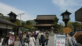 牛に牽かれて善光寺