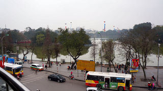 テラス席なら価値あり