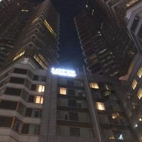 ホテルは8Fまで。それより上はマンション。