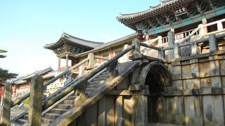 俗世と仏国土を結ぶ4つの橋