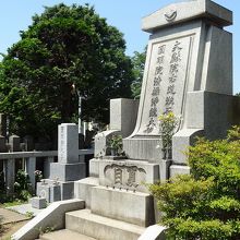 夏目漱石さんのお墓