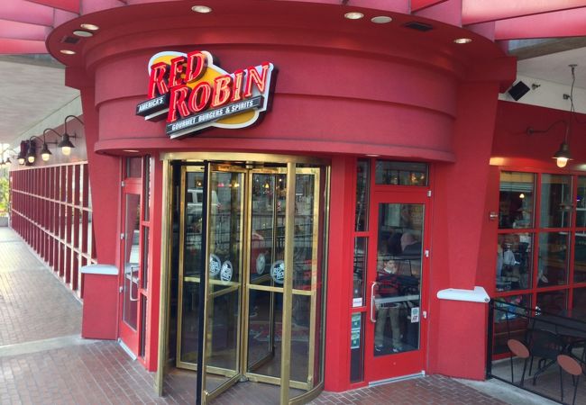 レッド ロビン (ベルビュー)