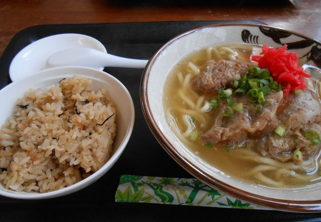 こってり系のスープ。