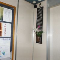 エレベーターの生花