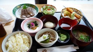 平泉、レストハウス、源