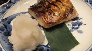 新宿御苑近くで、魚の美味しい和食店