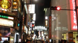 道頓堀とちょっと感じが違う。。。