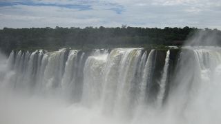 迫力満点の水量