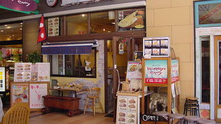 サラダもおいしいです