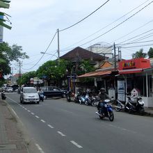 サヌールの街並