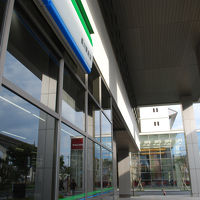 隣はコンビニ♪