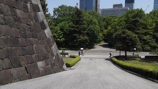 無料のガイド案内に参加