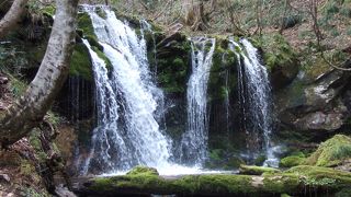 写真家に人気の滝！