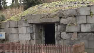 非常の際、大奥用の調度などを納めたところとらしい