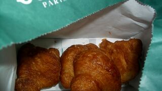 ミニクロワッサンがおいしいです。