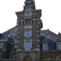 夕方なので少し曇っていますが。