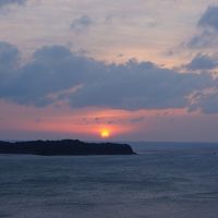 ロビーからの朝日