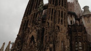 ゼヒ、日本から予約を！！