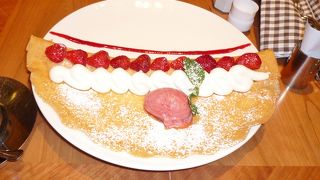 気軽に食べられるクレープ＆ガレットの店