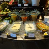 朝食会場のヨーグルトコーナー