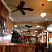 穏やかな店内です。