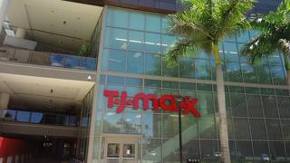 T.J. Maxx (ワード ヴィレッジ ショップス店)