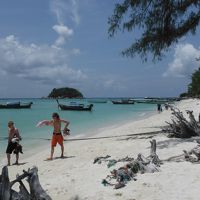 サンライズビーチまで徒歩３分です。