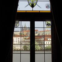 窓からはいつもプラハ城が見えますよ♪