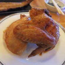 ジューシーな鶏のから揚げ