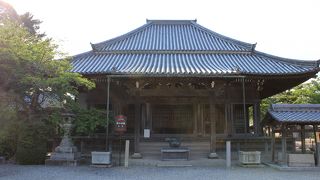 円満な顔立ちで旅人たちを迎えてくれま～す。