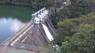 四国中央市の水がめです
