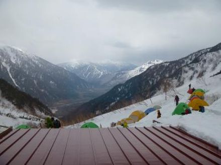 岳沢小屋 写真