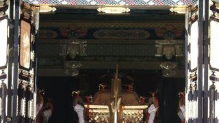 軒唐破風・・・