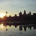 朝焼けのアンコールワット