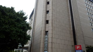 オフィス街の中の誠品