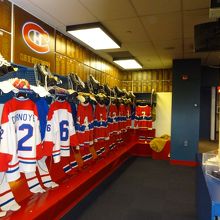 ロッカールームも再現