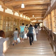 階段がたくさんありました