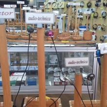 色んなイヤホン（商品）