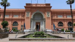 ツタンカーメン像はさすが