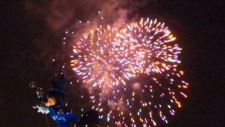 花火が終われはホテルに行こうって気分に