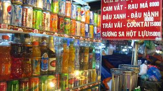 （ホーチミン）一見観光客向け…でも裏側はローカル？な市場！夜市も出る！