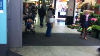 だいたいのお店は入ってます。