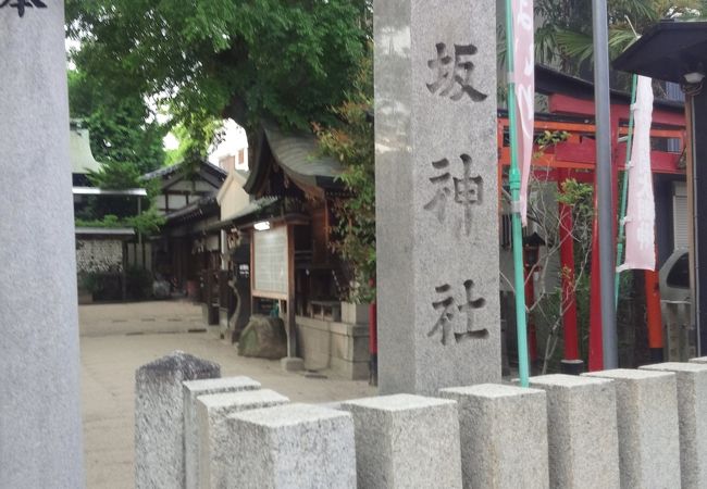 京阪電車の古川橋駅と大和田駅の間にある神社