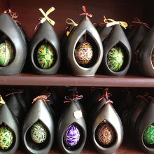 箱にも入れてもらえるので、割れにくい。確か1つ12RON