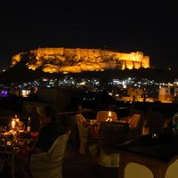 屋上のレストラン。ロマンチックです！